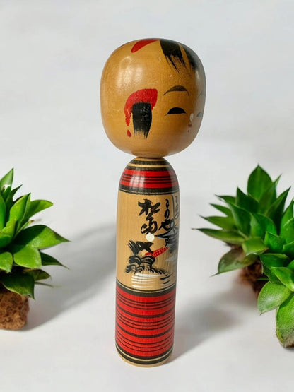 K18017 - Vintage old Japanese Kokeshi doll - traditional style