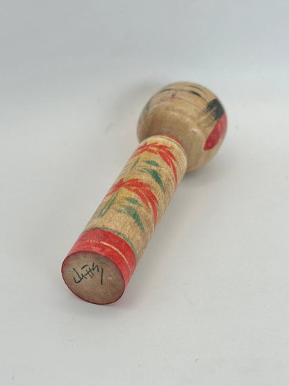 Poupée kokeshi traditionnelle de Yamagata