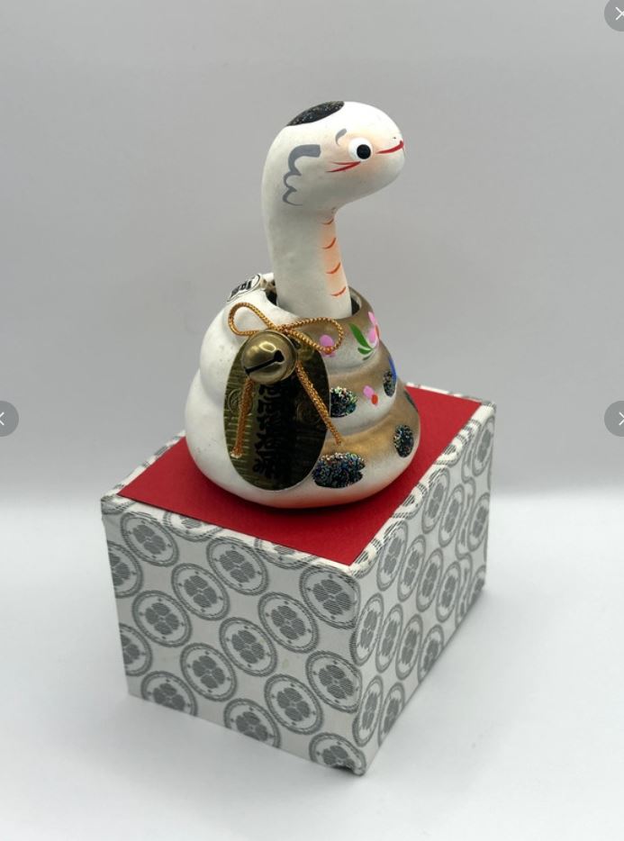 FT17 - Zodiac animal snake folk toy