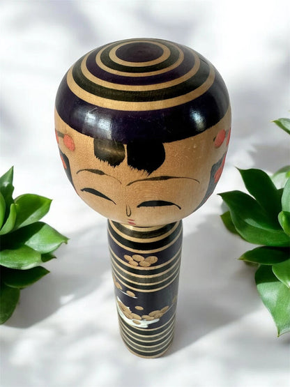 Poupée Kokeshi japonaise vintage -Shiraume par Katsumi Sasaki
