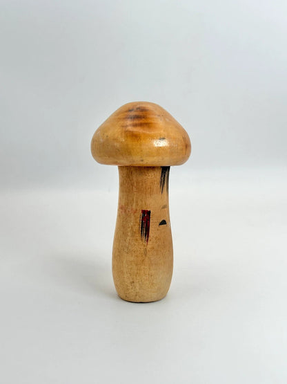 Poupée kokeshi champignon vintage