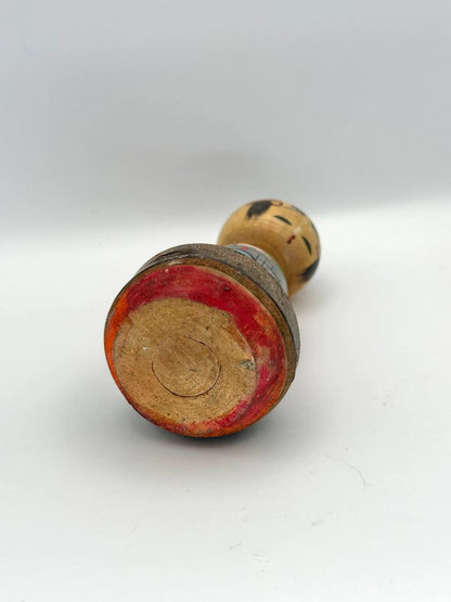 Poupée kokeshi souvenir Omiyage onsen
