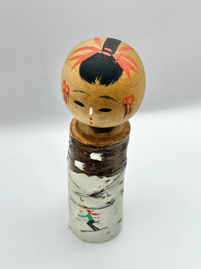 Poupée kokeshi souvenir Onsen Japon