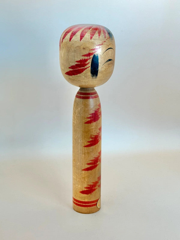 Kokeshi Togatta traditionnel par Tetsuro Sato