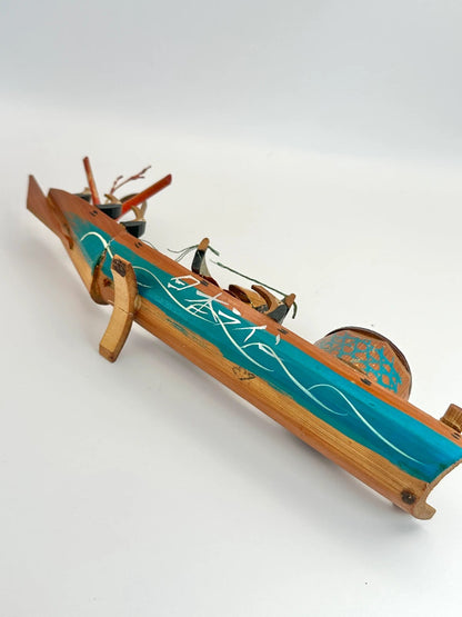 Jouet folklorique en bambou représentant un bateau de pêcheur