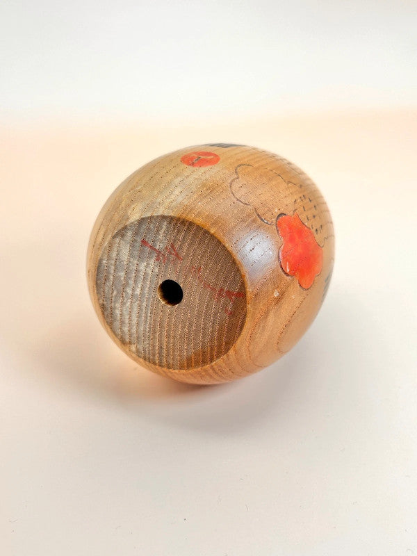 Sōsaku Kokeshi de Kato Masami