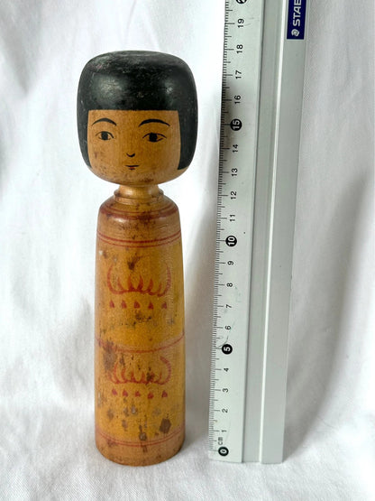 Tsugaro Kokeshi par Hasegawa Tatsuo