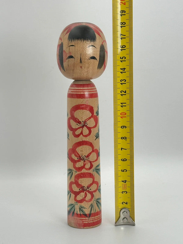 Kokeshi Yamagata traditionnel par Masashi Takeda