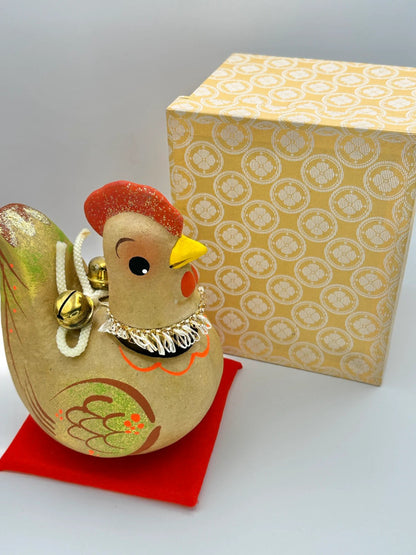 FT31 - Folk toy paper mache chicken