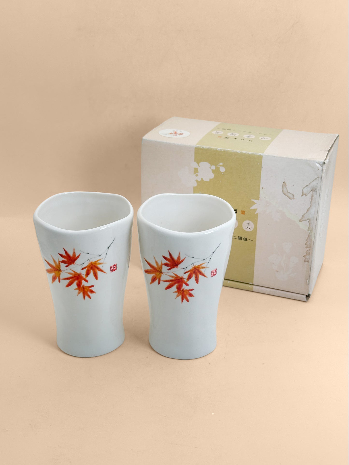 CB396 - Yunomi Tea Cups of Tamao Nakamura 中村玉緒