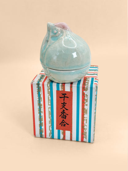 TB415 - Rooster Kōrai Seiji Kōgō 高麗青磁