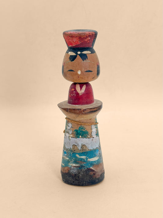 K15184 - Omiyage kokeshi from Nijūbashi 二重橋