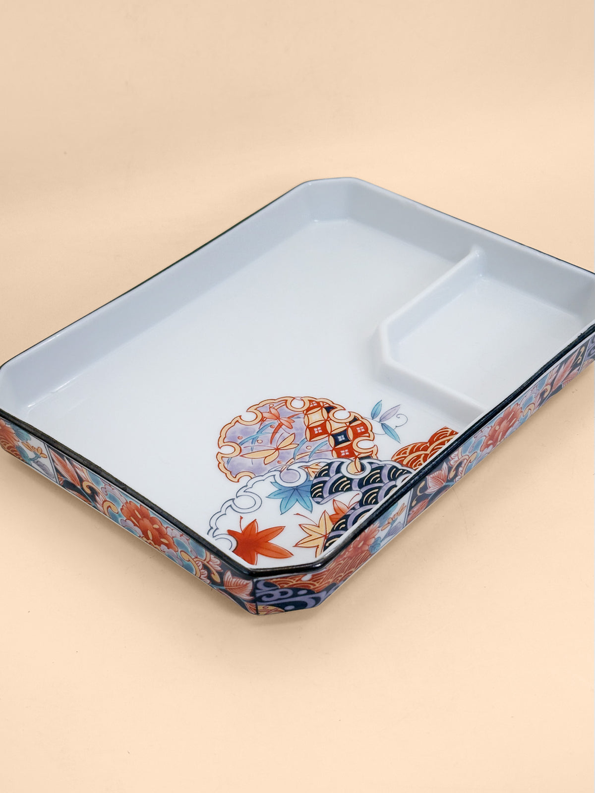 TB443 - Plate by by Wakayama Kiln 若山窯