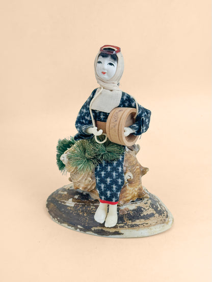 FT560 - Kokeshi Omiyage du Cap Irago (伊良湖岬)