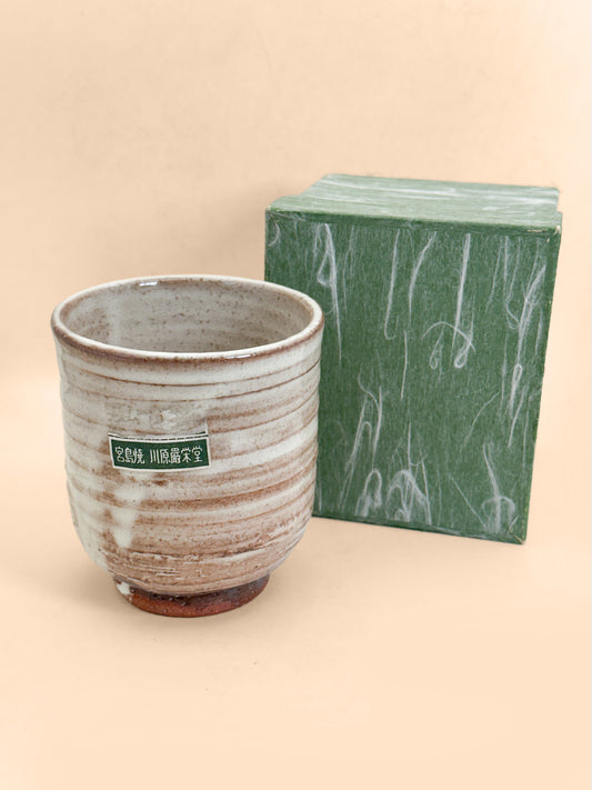 TB385 - Taza de té Yunomi Miyajima-yaki 宮島焼