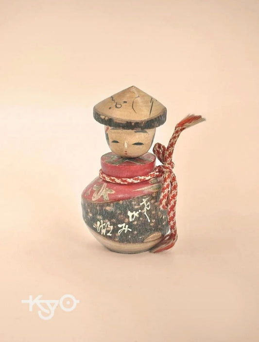 K15012 - Bobblehead Kokeshi Doll with Hat – Sake Jar Body