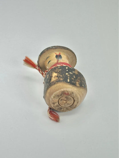 K15012 - Bobblehead Kokeshi Doll with Hat – Sake Jar Body