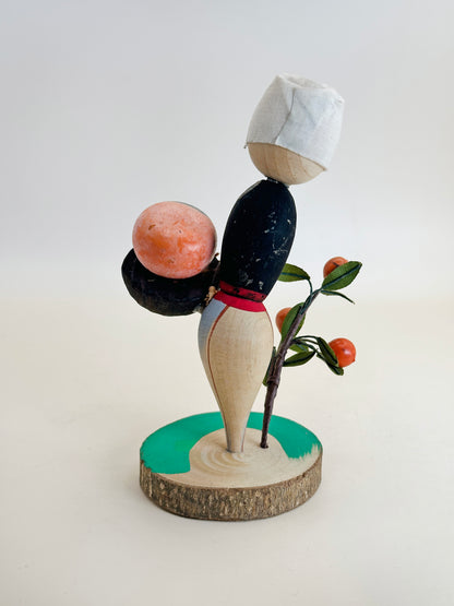 K15113 - Omiyage Mikan Kokeshi from  Shirahama 白浜