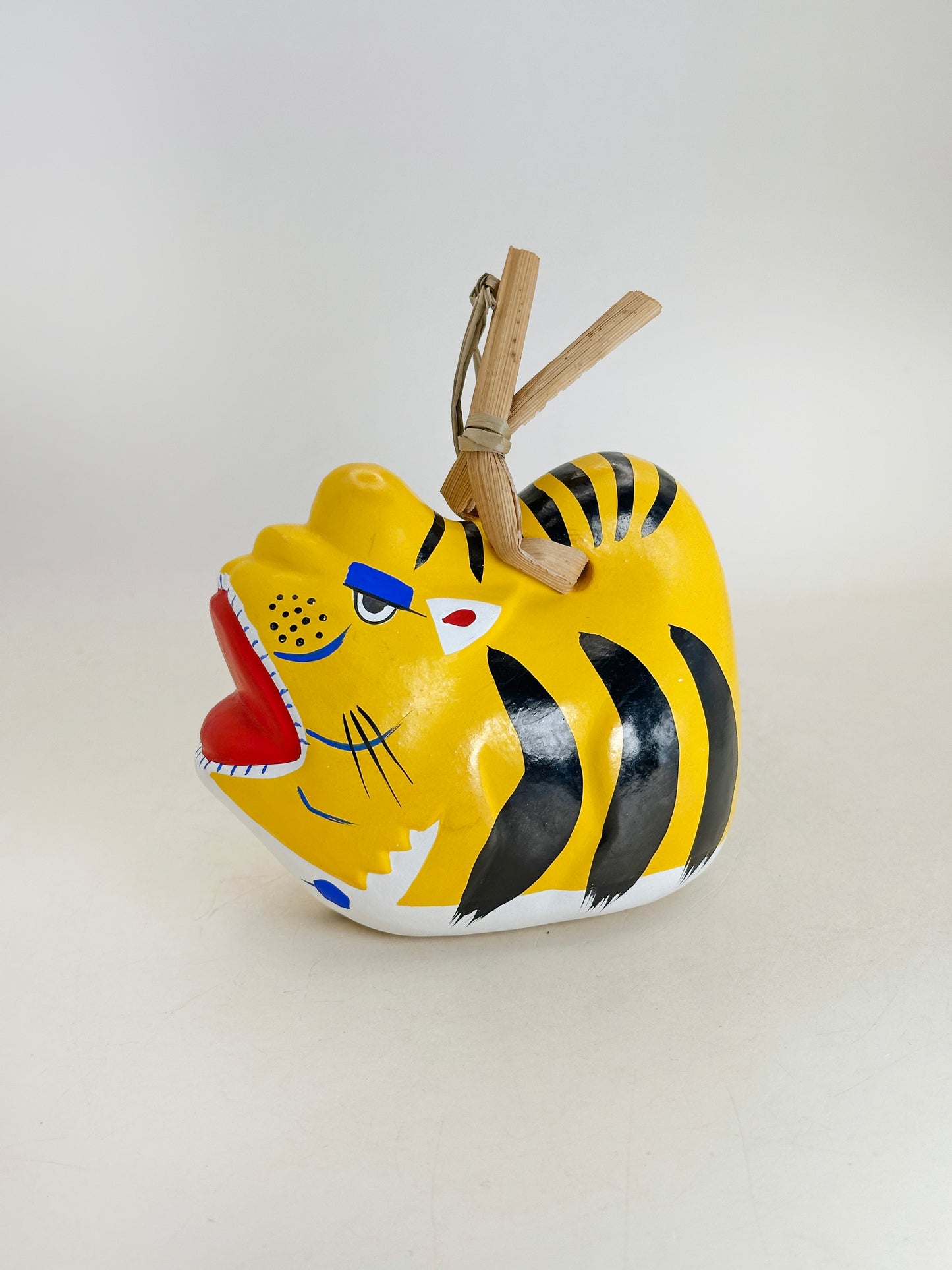 CB259 - Dorei Clay Bell of Tiger Nogomi Ningyō のごみ人形