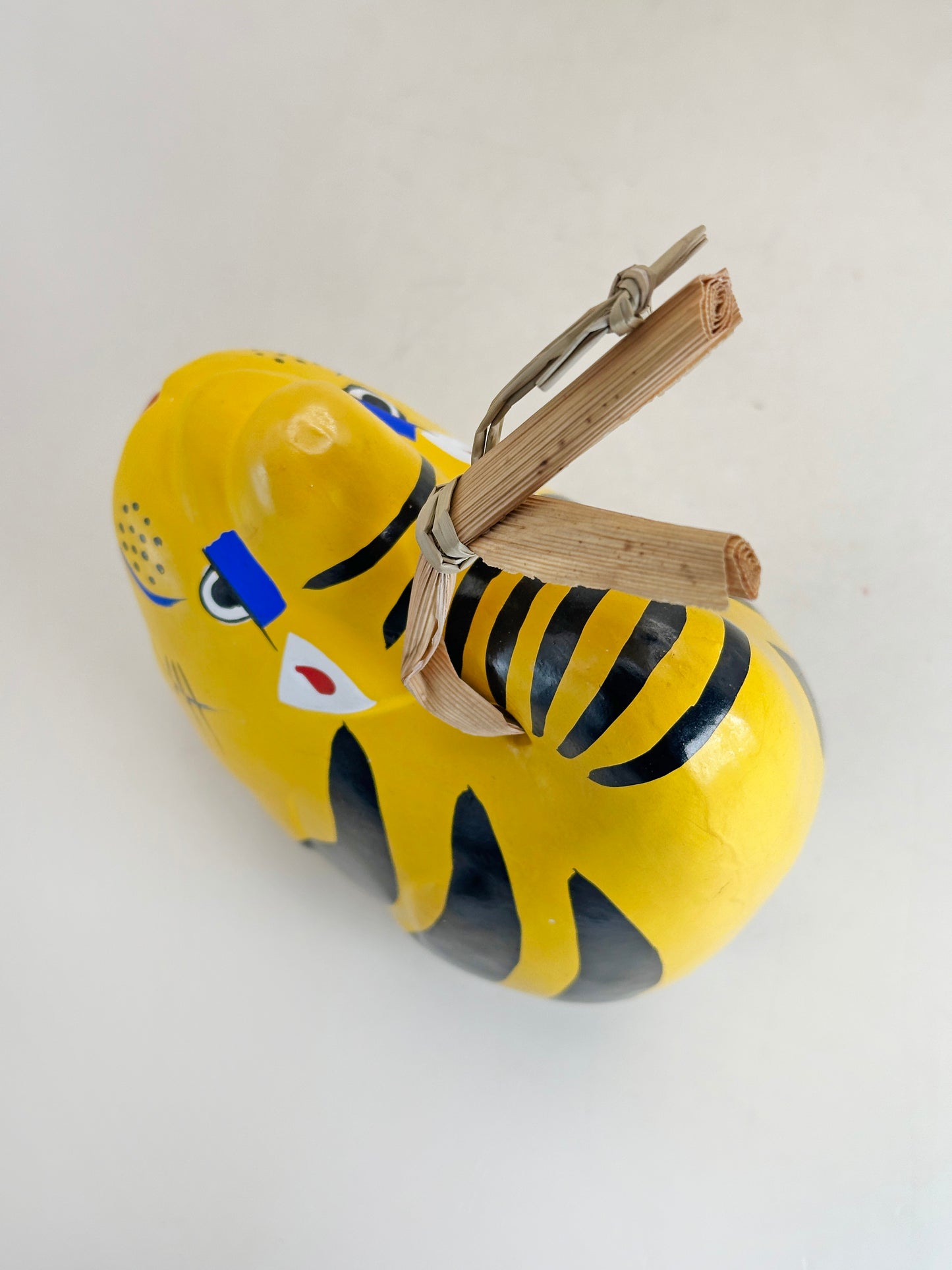 CB259 - Dorei Clay Bell of Tiger Nogomi Ningyō のごみ人形