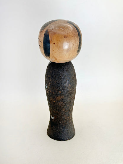 K20152 - Sosaku kokeshi by Kiyohara Takao 清原たかを