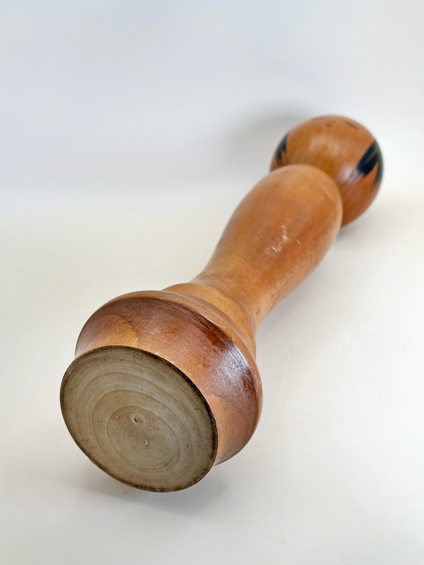 K35010 - Sosaku of Bosatsu Kannon by Kato Kuen 加藤空圓