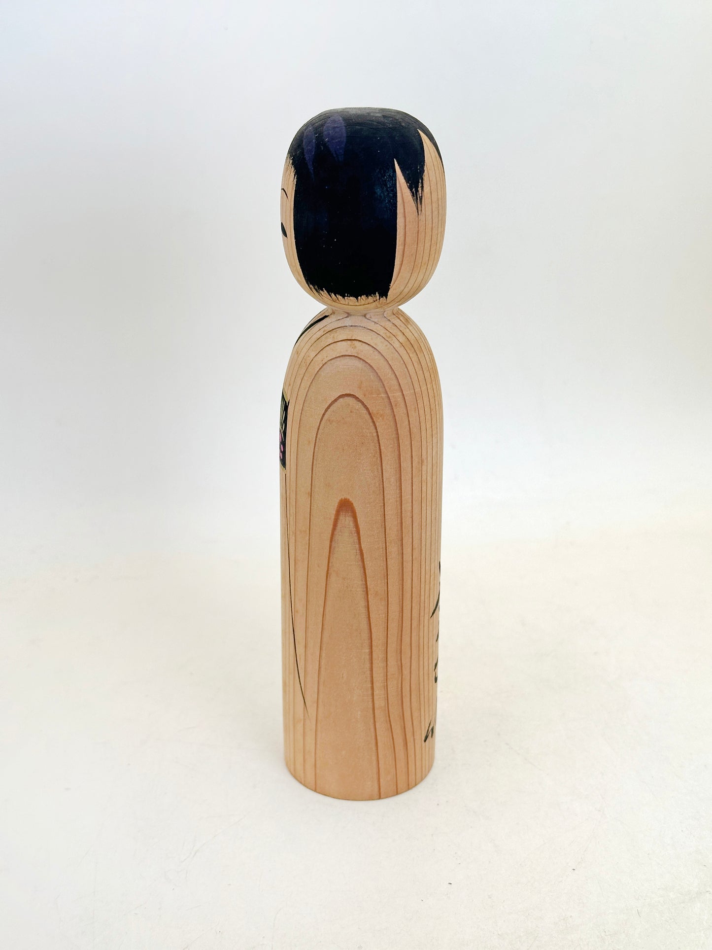 K18152 - Sosaku Shingata Kokeshi of Matagorō 八代目 又五郎