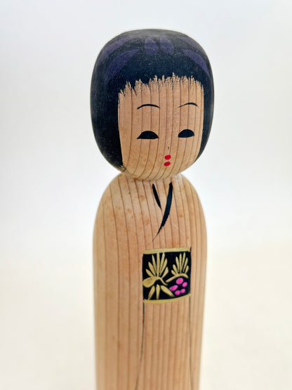 K18152 - Sosaku Shingata Kokeshi of Matagorō 八代目 又五郎