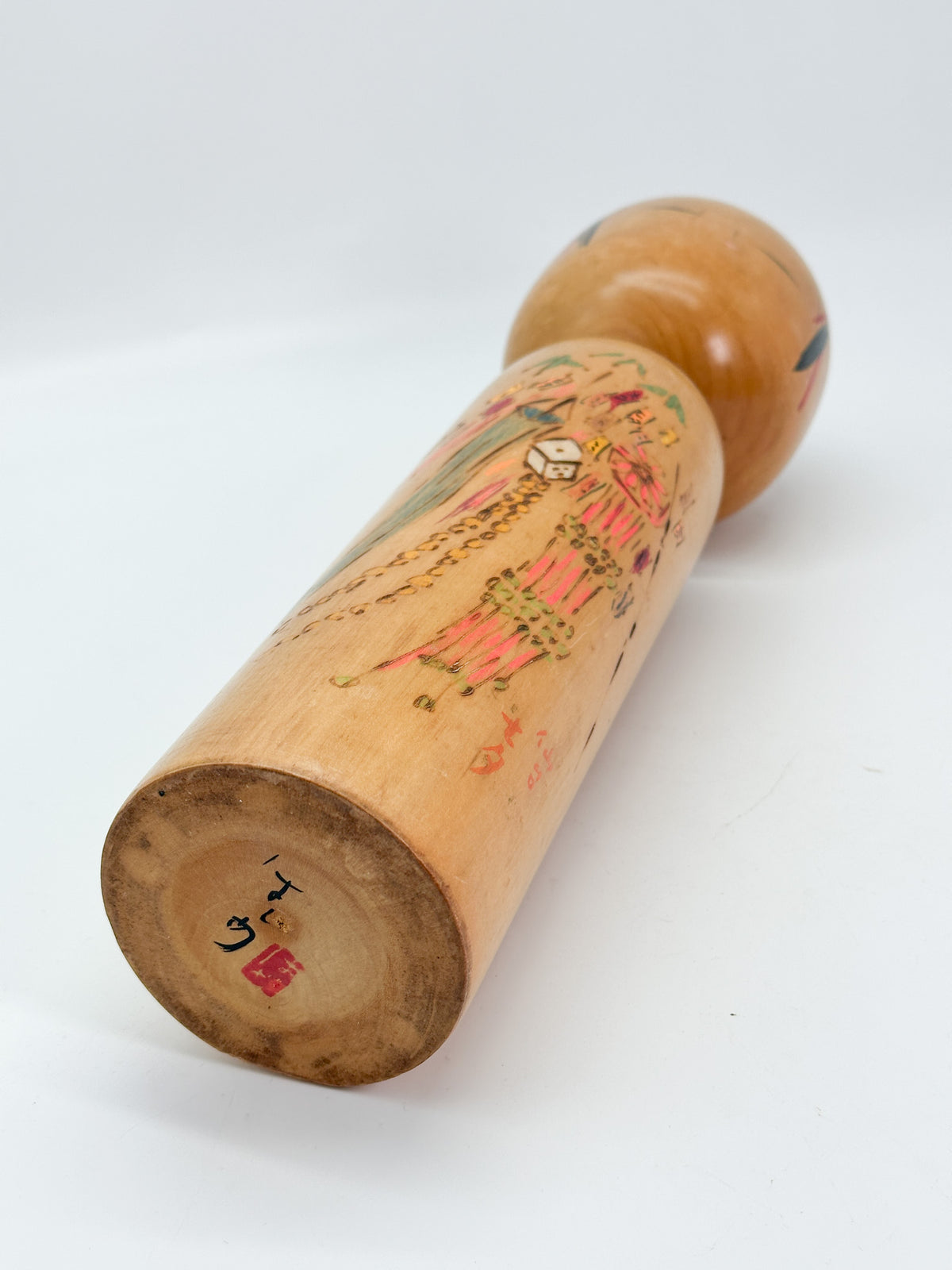 K35026 - Sosaku Kokeshi by Takahashi Hashime 髙橋はしめ
