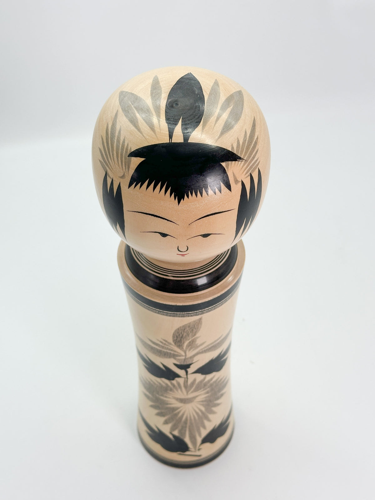 K35028 - Naruko Kokeshi by Toshio Sato 佐藤俊雄