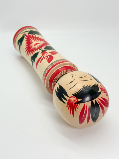 K35029 - Naruko Kokeshi by Toshio Sato 佐藤俊雄