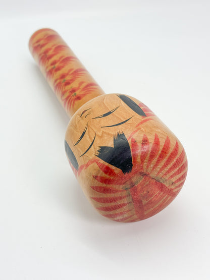 K35030 - Traditional Togatta kokeshi by Fumio Sato 佐藤文男