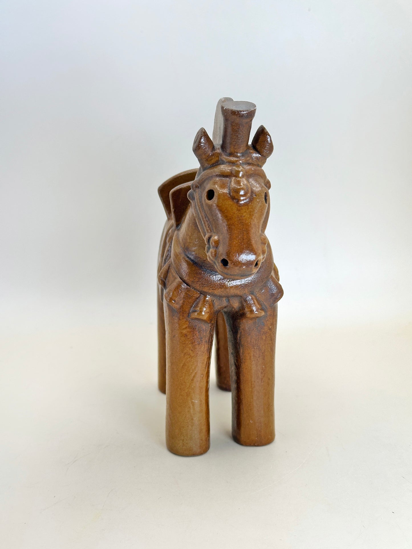 FT322 - Folk Craft Horse of Mihama Kiln 御浜焼