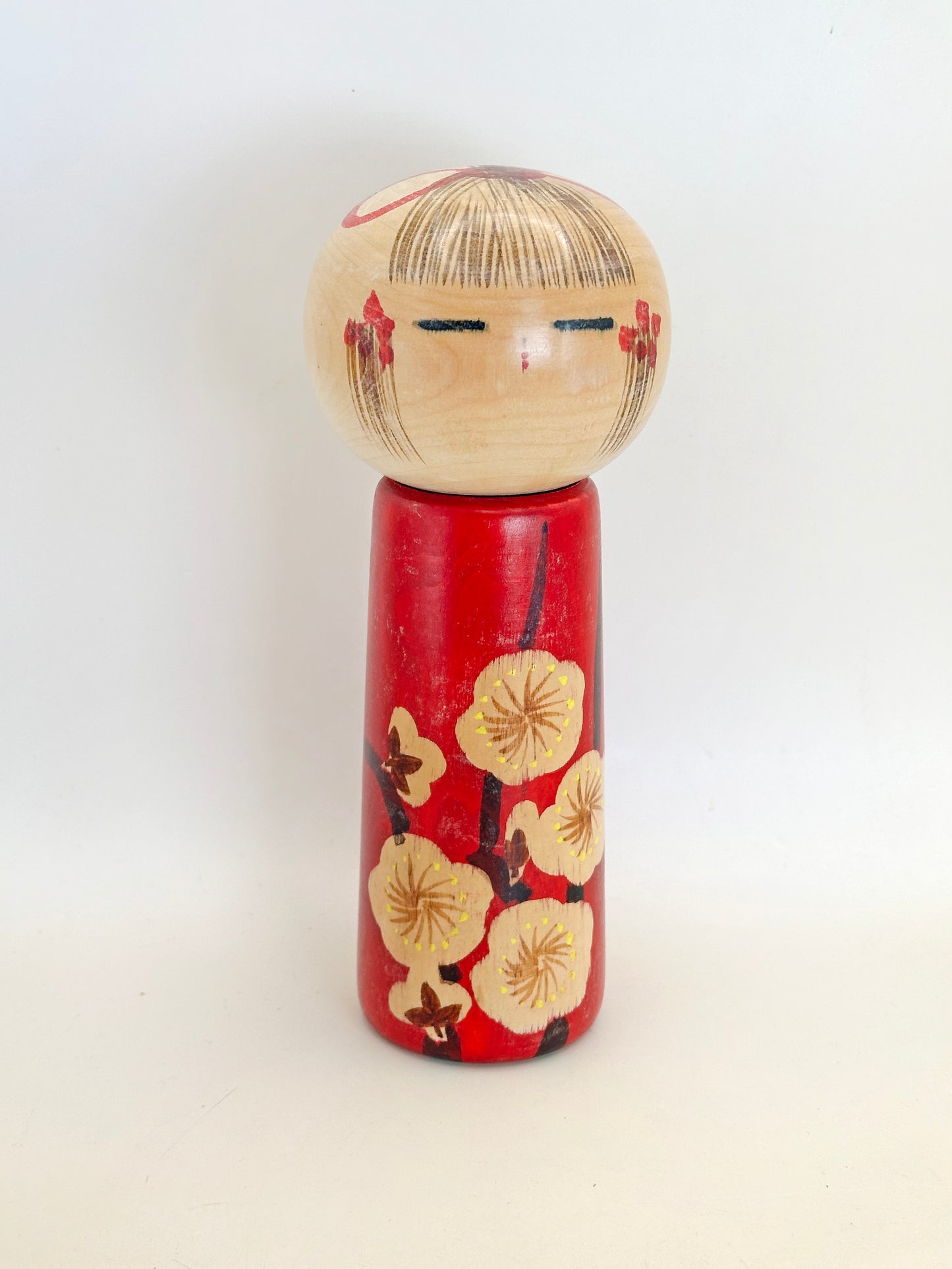 K18135 - Sosaku Kokeshi Plum Child by Hakuho 白峰