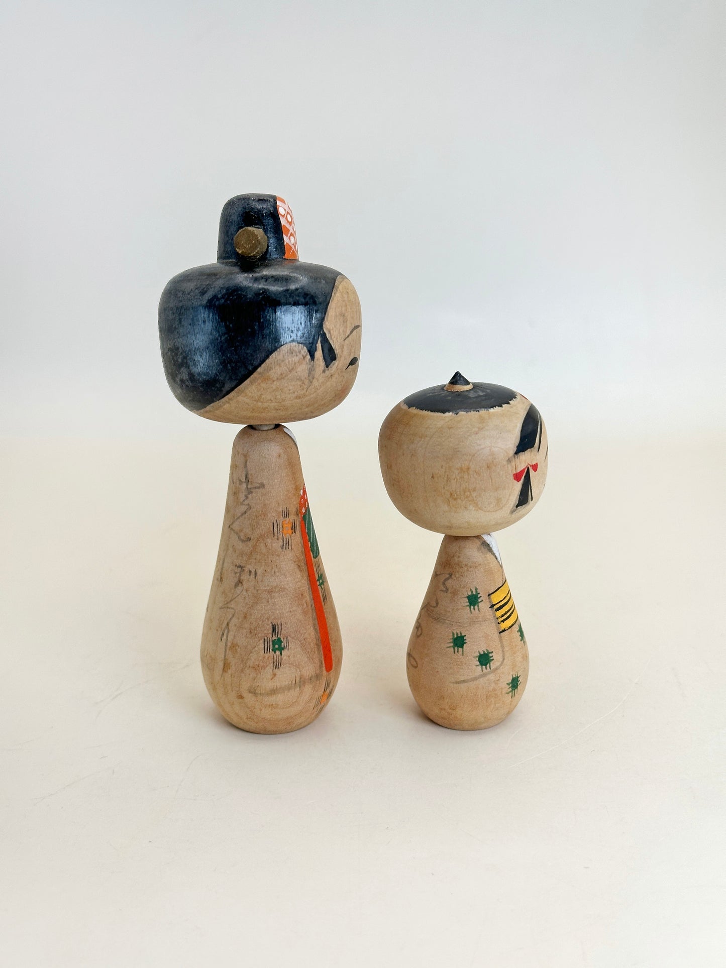 K10178 - Sōsaku Kokeshi set by Sasayama Masue 笹山益惠