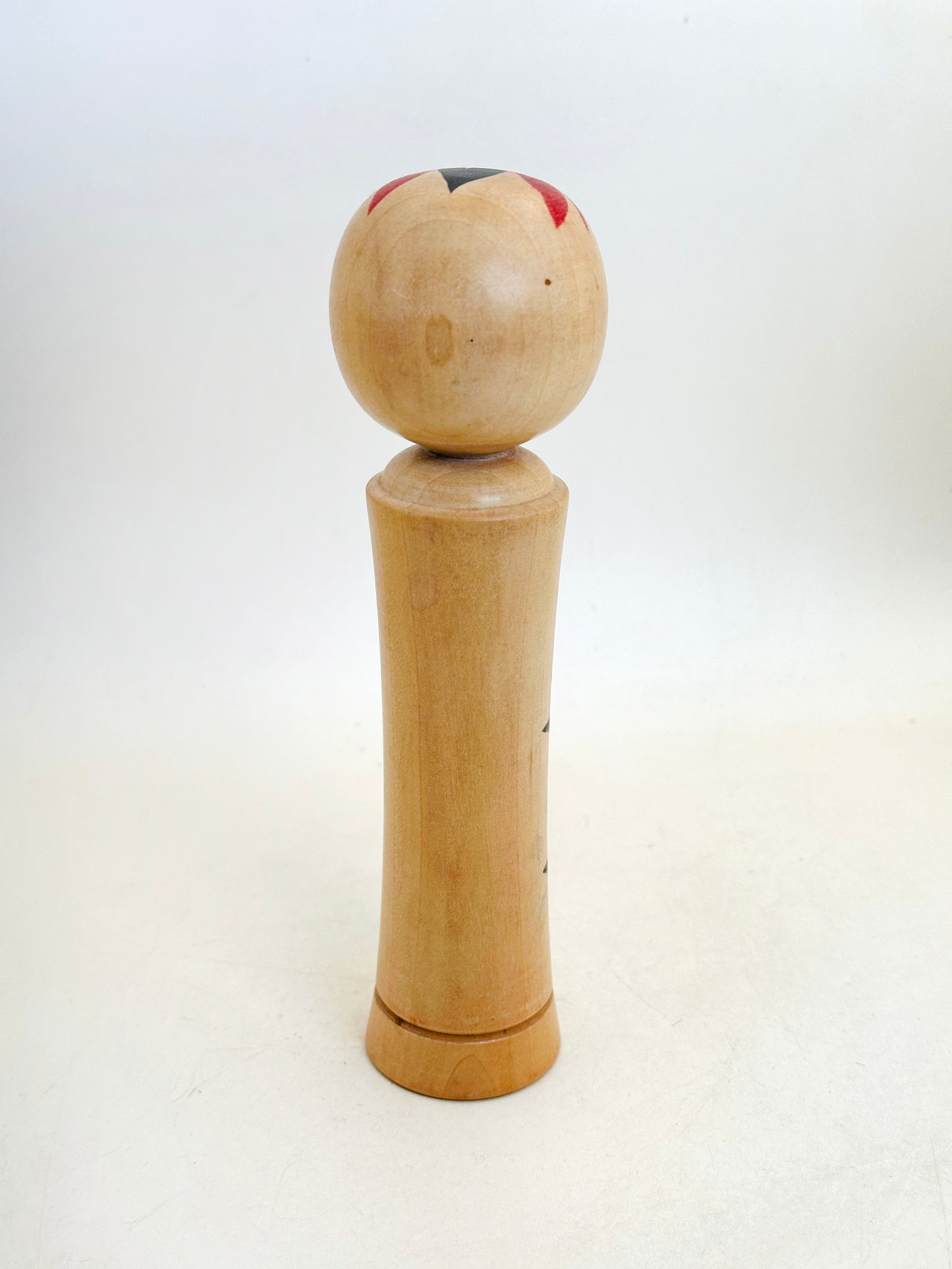 K18155 - Naruko Kokeshi by Kunio Sugai 須貝国男