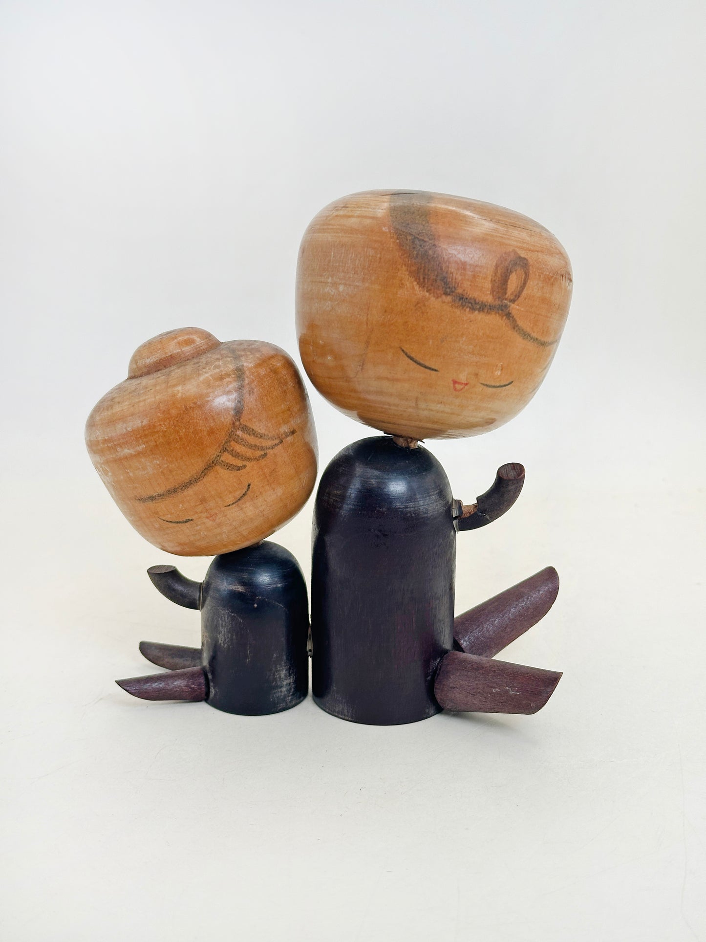 K15156 - Sosaku kokeshi by Yajima Suiho 矢島翠峰