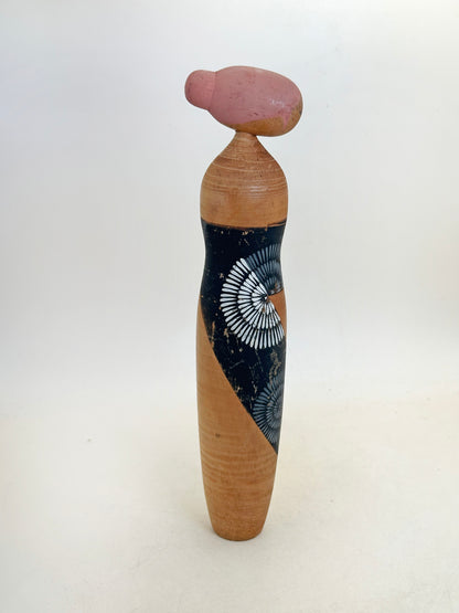 K25175 - Sosaku Kokeshi by Midori Takizawa 滝沢美ど里