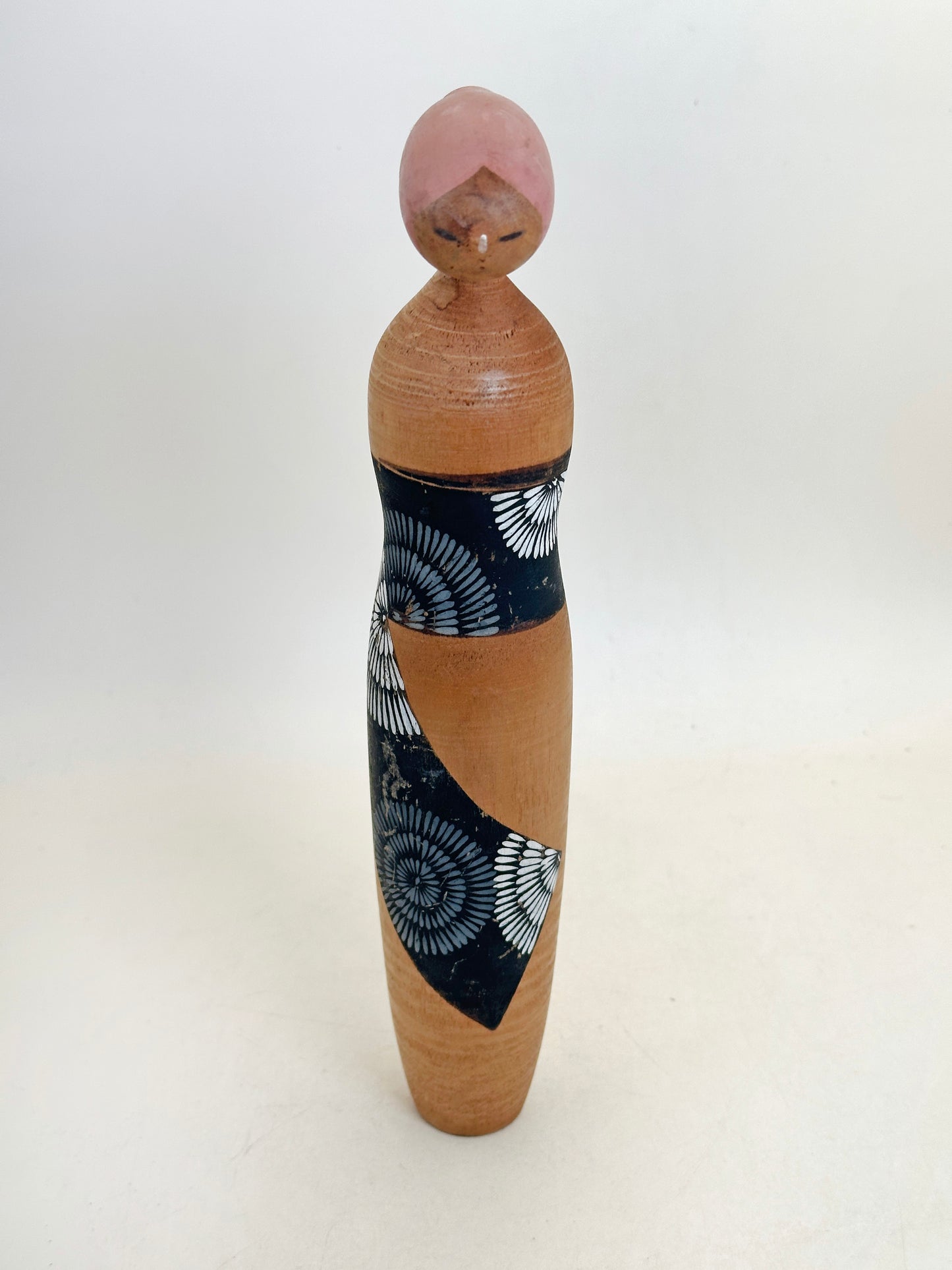 K25175 - Sosaku Kokeshi by Midori Takizawa 滝沢美ど里