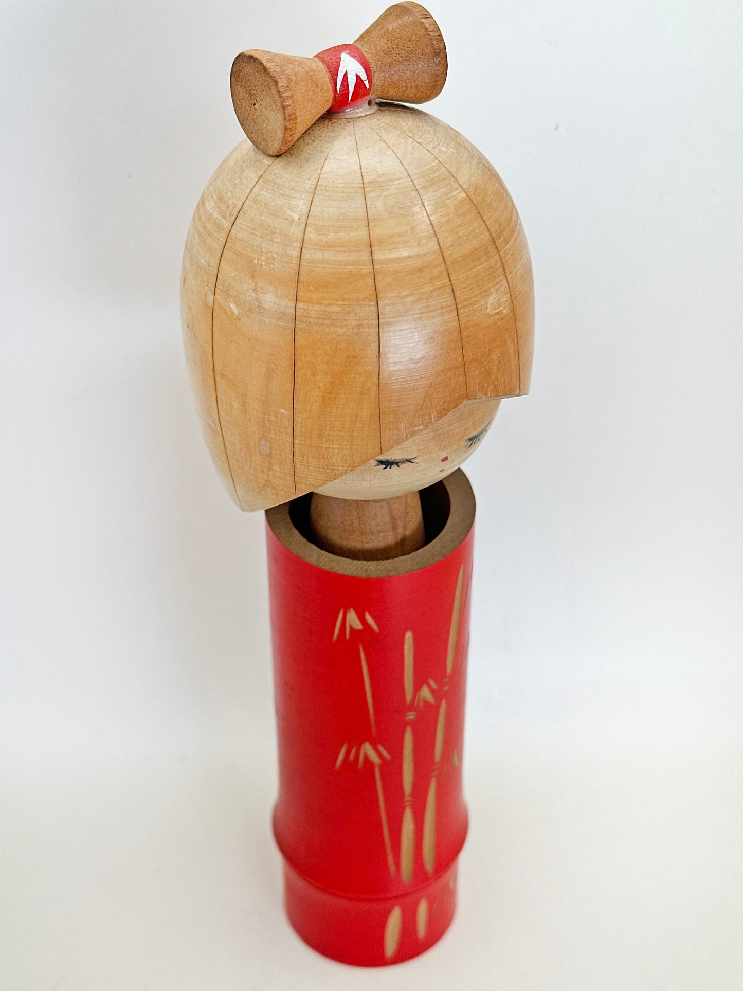 K25113 - Sosaku Kokeshi by Yamagishi Umeyoshi 山岸梅好