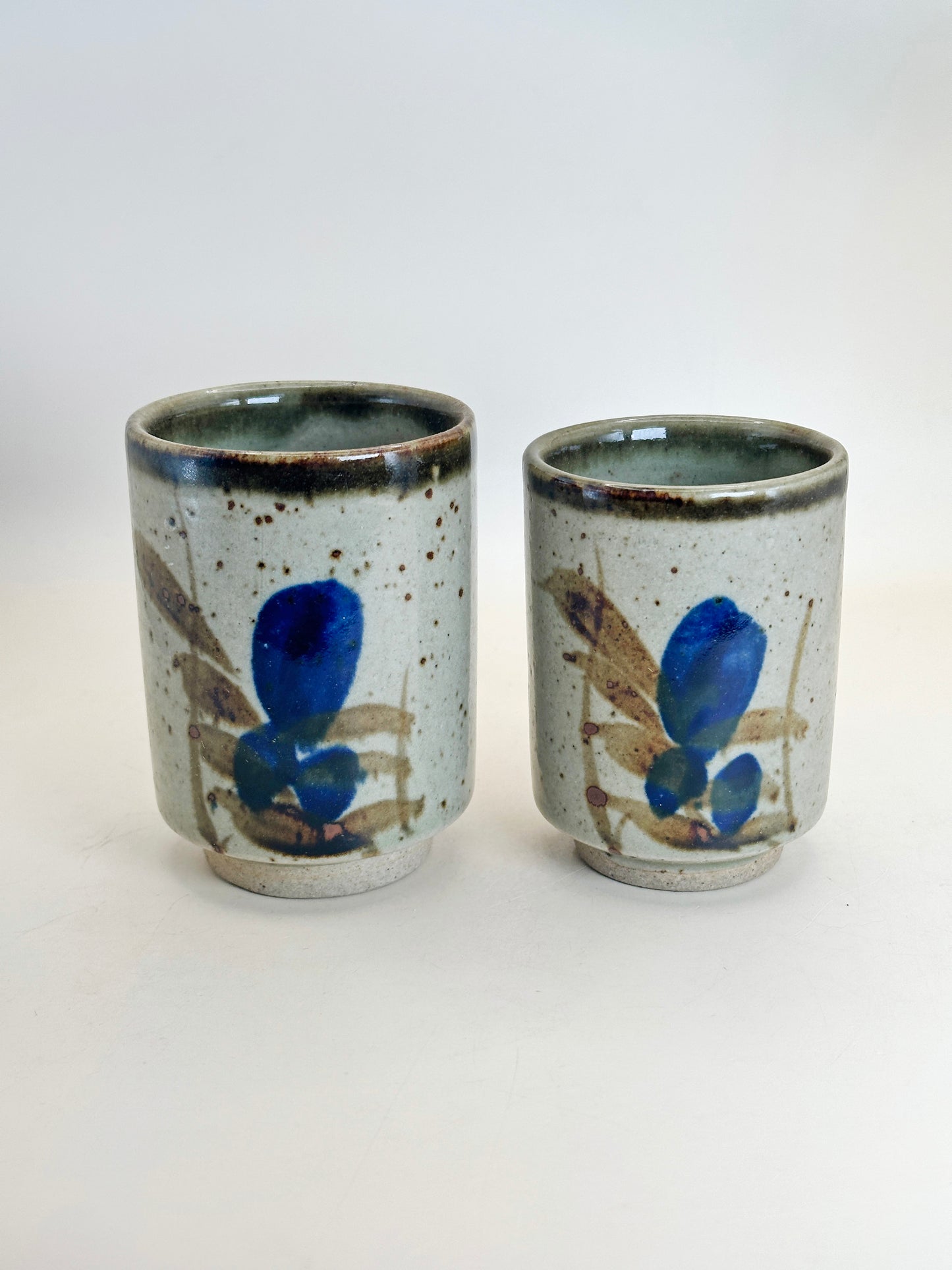 TB173 - Mashiko-yaki Yunomi Cups 湯吞 益子焼