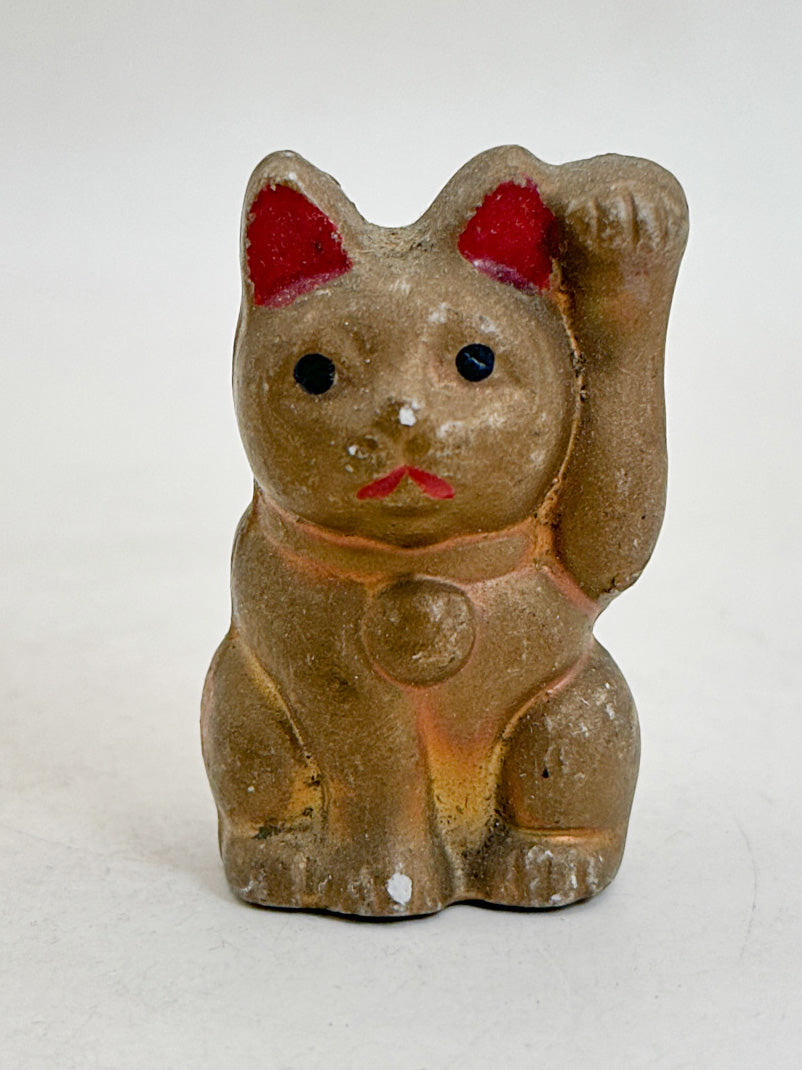 FT612 - Maneki Neko Clay Figurine 土人形