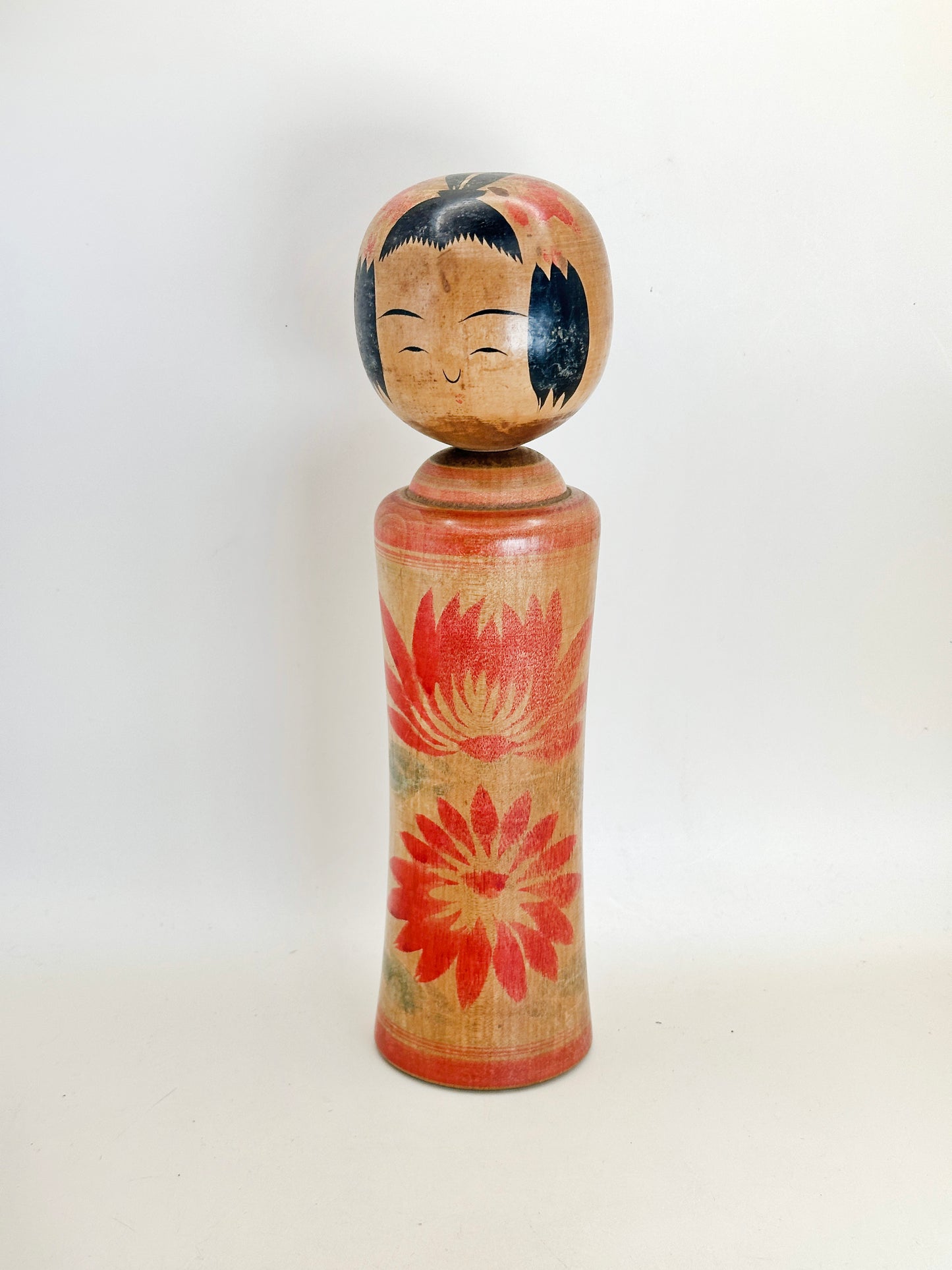 K25116 - Naruko Kokeshi by Takahashi Sakari 高橋盛