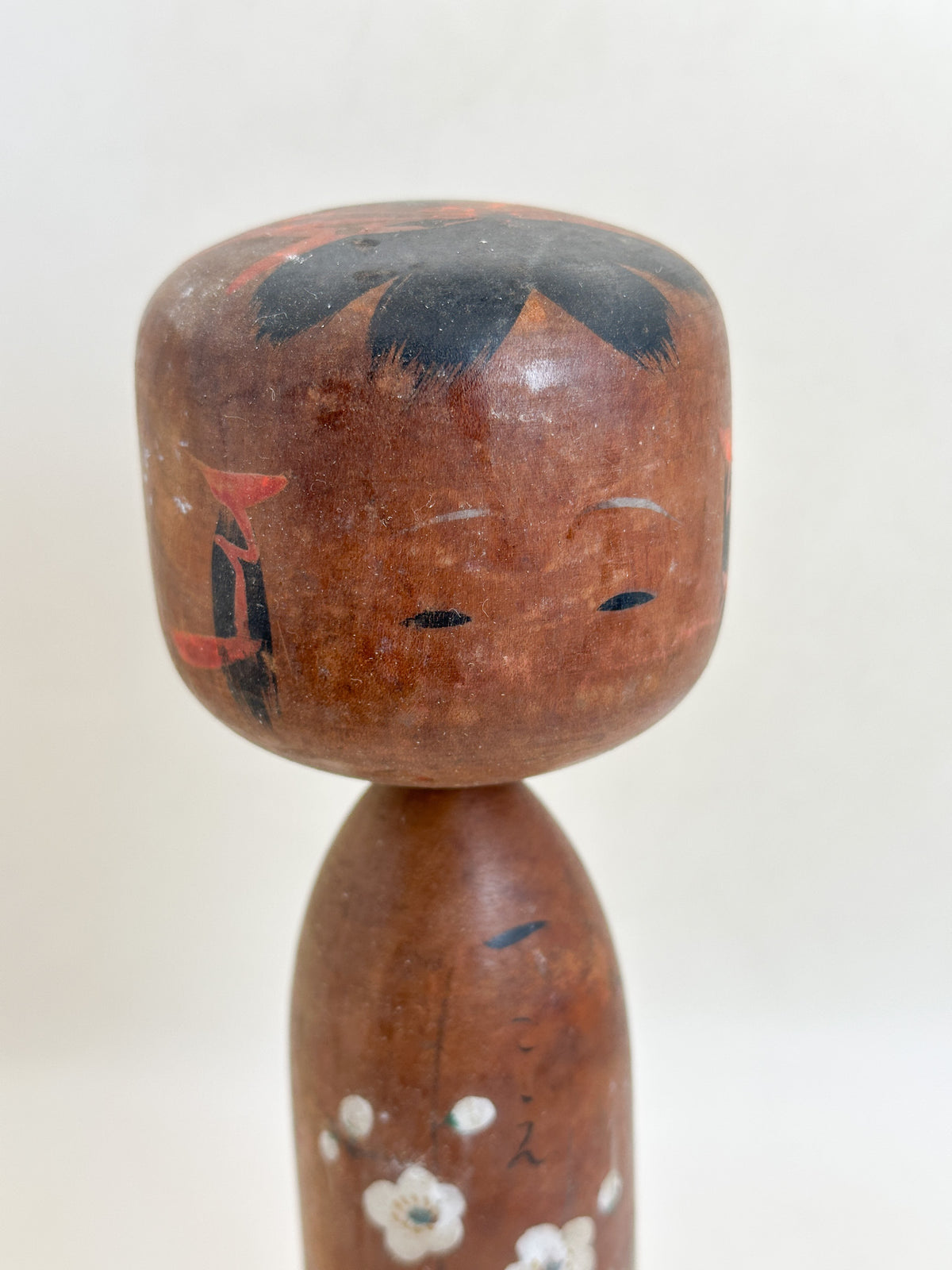 K20177 - Sosaku Shingata Kokeshi doll by Shunyo 春容