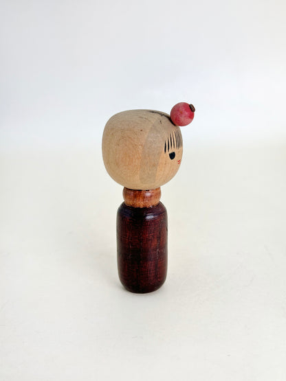 K05058 - Sosaku Kokeshi Doll by Asami 朝見