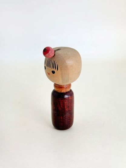 K05058 - Sosaku Kokeshi Doll by Asami 朝見