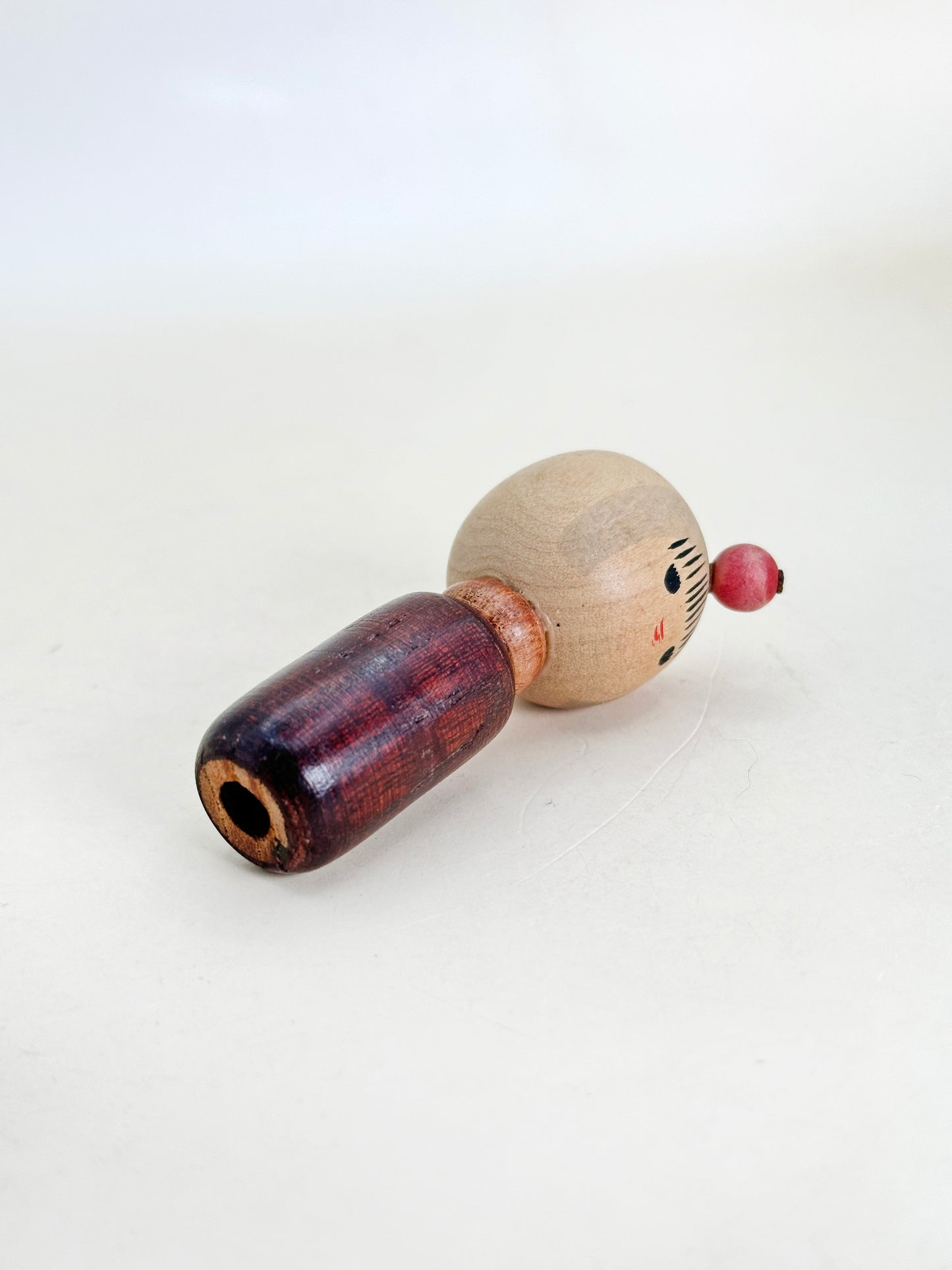 K05058 - Sosaku Kokeshi Doll by Asami 朝見