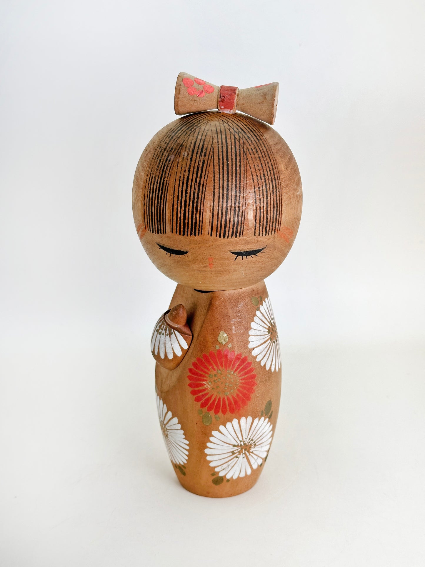 K20124 - Sosaku Kokeshi by Aoki Ryoka 青木蓼華