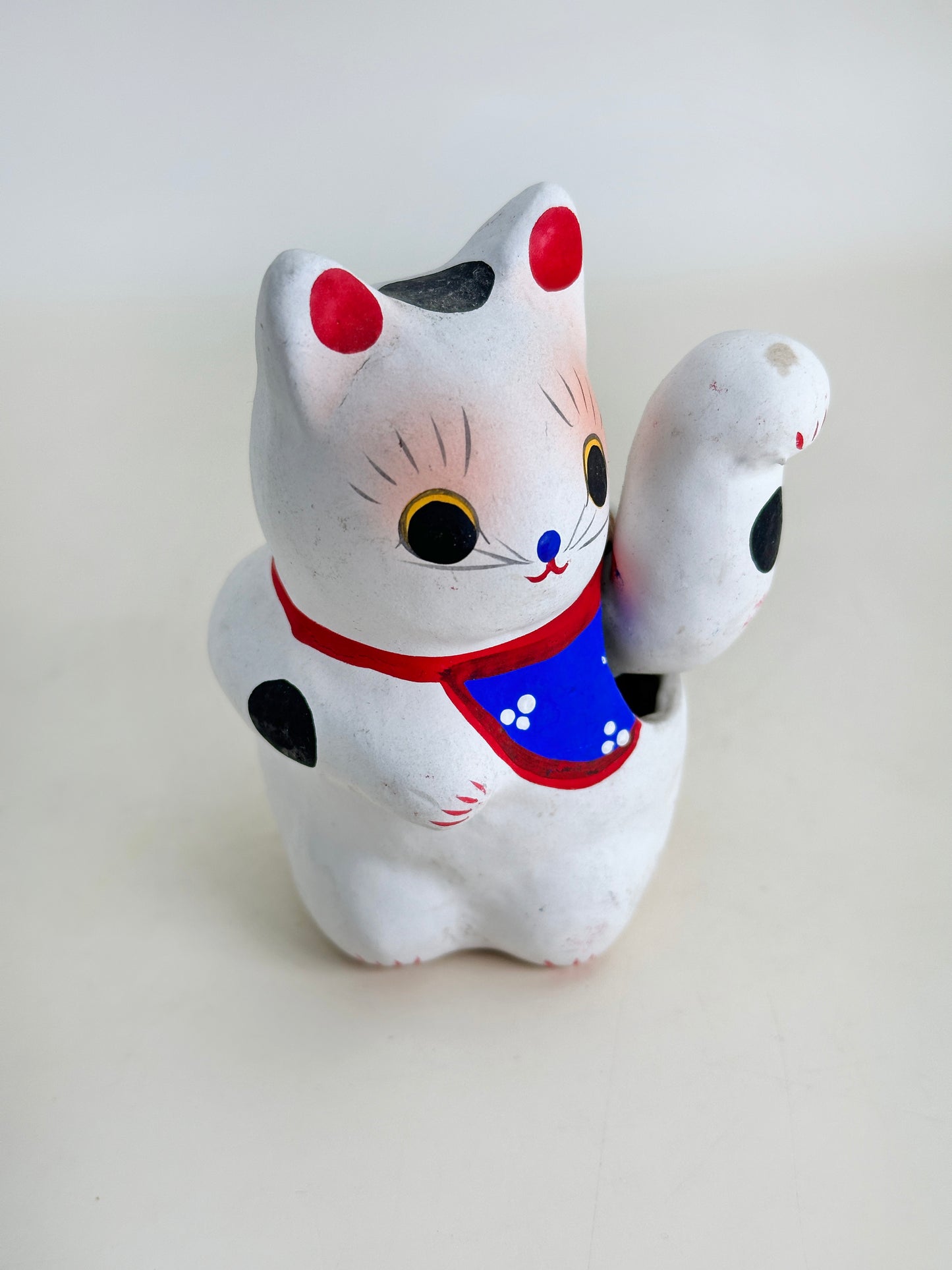 FT325 - RARE Takasaki Hariko Maneki-neko Lucky Cat 高崎張子