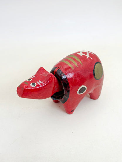 FT456 - Hariko Akabeko – Red Cow Paper Mache 赤べこ